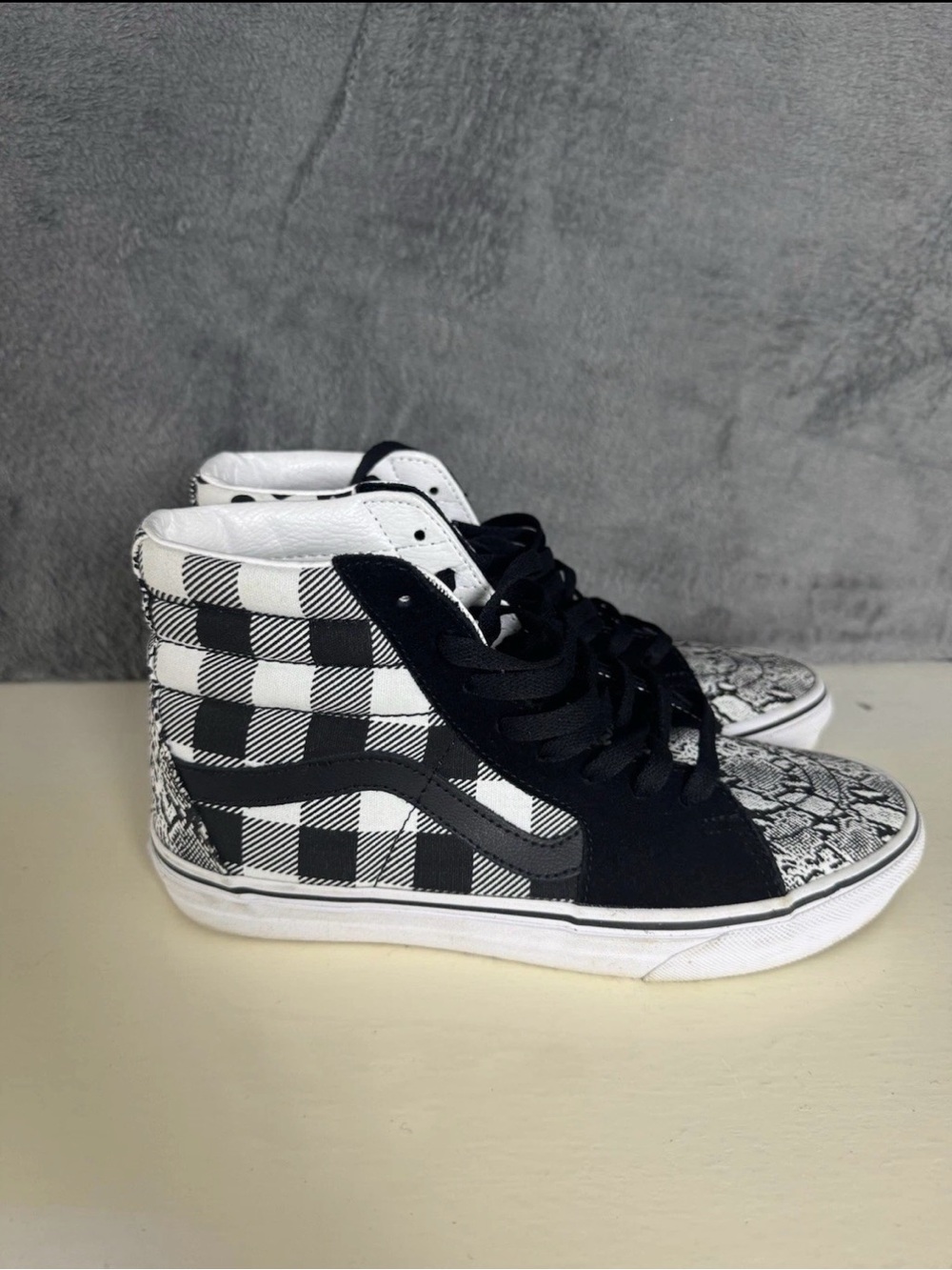 Vans Sk8-Hi 508357 Hi-Top Canvas Sneakers Black White Print Women Size US 8.5